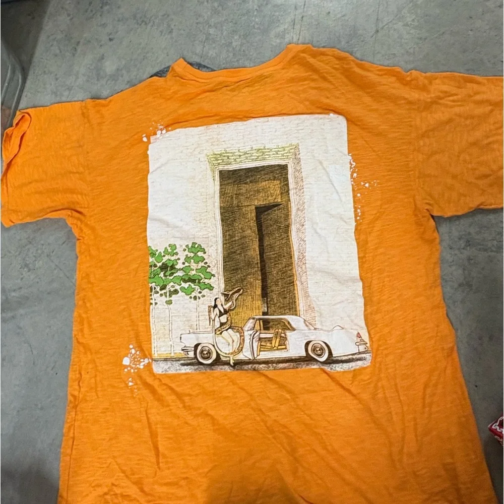 Boys Lie Orange‎ Graphic T-Shirt - Picture 2 of 2
